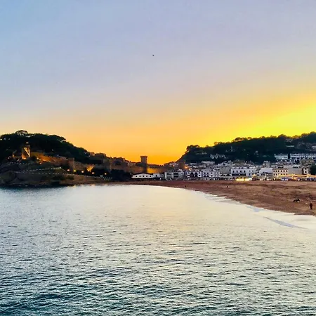 Apartment ⭑ Sea Views + Private Beach. What Else? ⭑