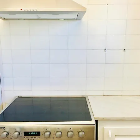 Apartamento ⭑ Sea Views + Private Beach. What Else? ⭑