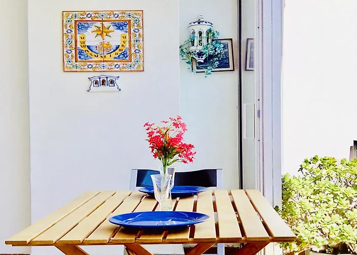 Διαμέρισμα ⭑ Sea Views + Private Beach. What Else? ⭑ Τόσα ντε Μαρ